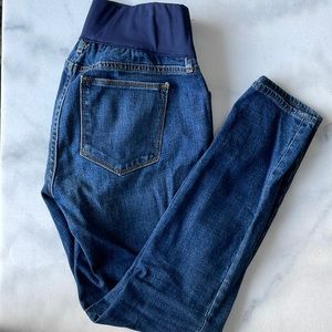 Gap maternity skinny jeans size 26